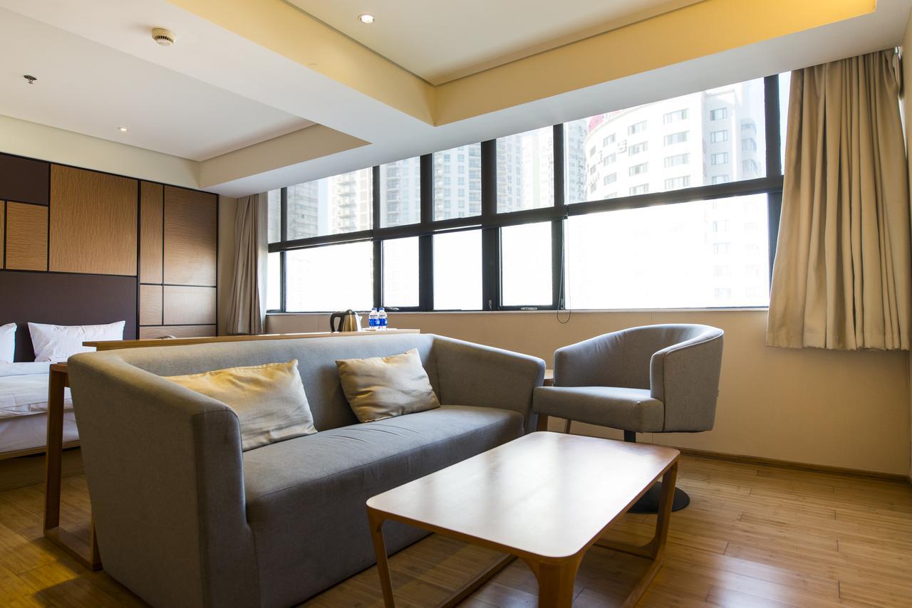 Ji Hotel Shanghai Xujiahui Tianyaoqiao Road Экстерьер фото