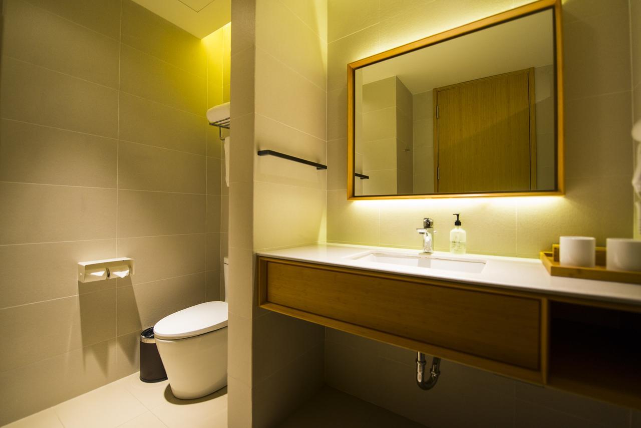 Ji Hotel Shanghai Xujiahui Tianyaoqiao Road Экстерьер фото