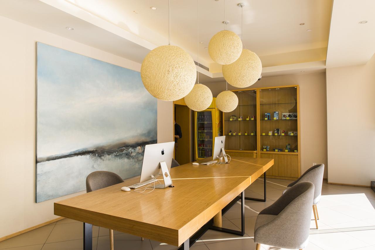Ji Hotel Shanghai Xujiahui Tianyaoqiao Road Экстерьер фото