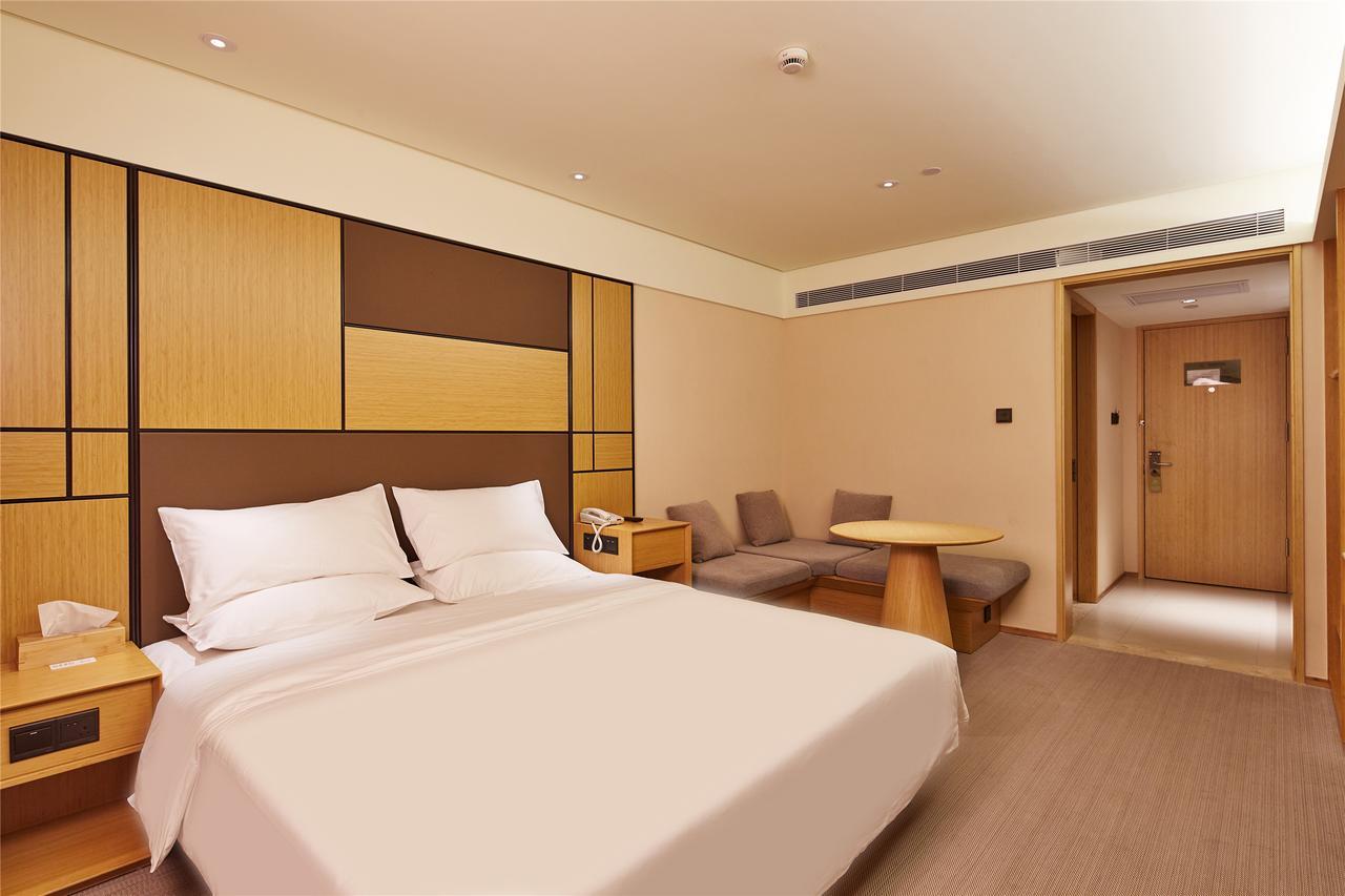 Ji Hotel Shanghai Xujiahui Tianyaoqiao Road Экстерьер фото