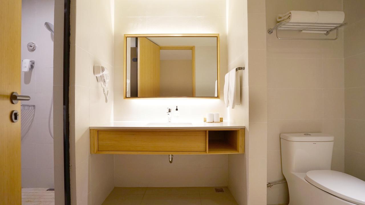 Ji Hotel Shanghai Xujiahui Tianyaoqiao Road Экстерьер фото