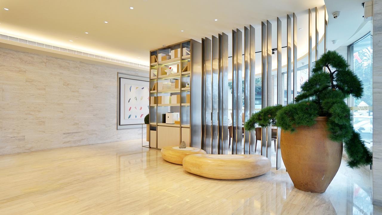 Ji Hotel Shanghai Xujiahui Tianyaoqiao Road Экстерьер фото