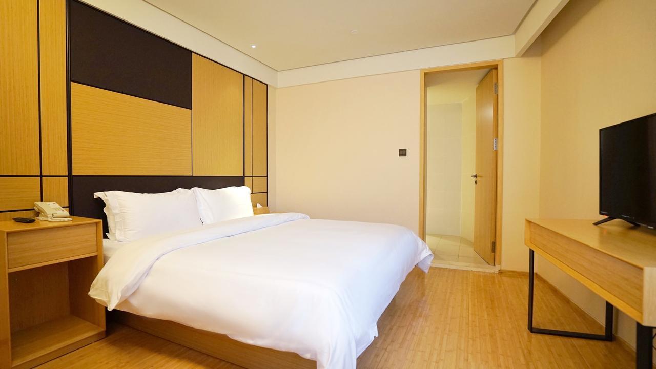 Ji Hotel Shanghai Xujiahui Tianyaoqiao Road Экстерьер фото
